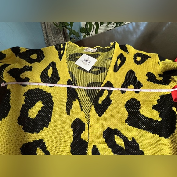 Yellow & black leopard print, open cardigan - Picture 3 of 5